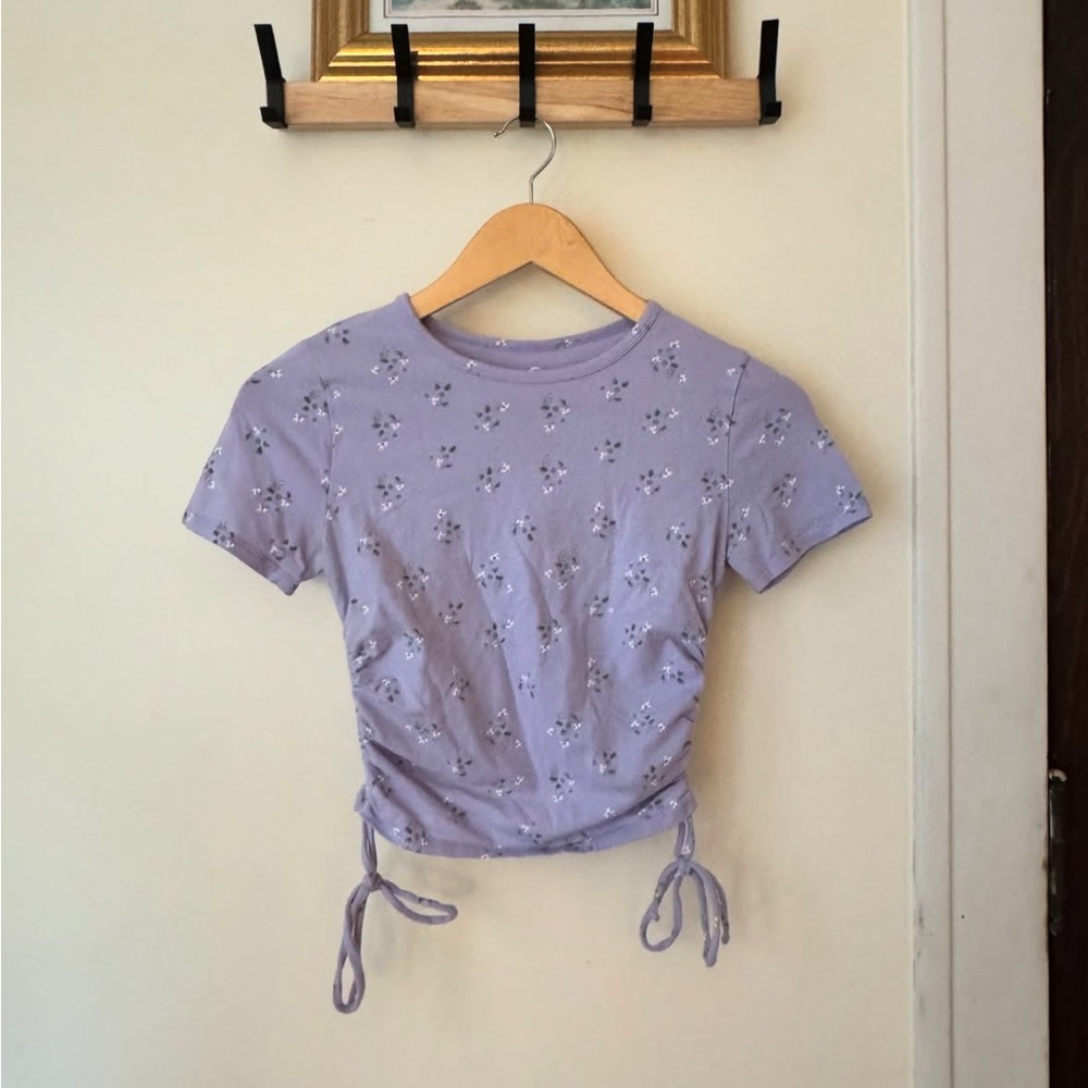 Hollister Baby Tee